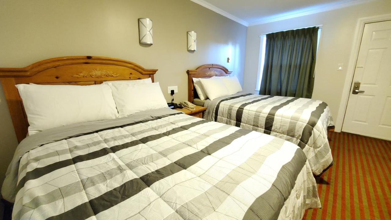 Motel Knights Colonial Fireside 2*